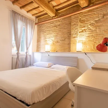 N1 - Elegante Trilocale In Centro Апартаменти